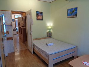 CHAMBRE MEUBLEE ET EQUIPEE