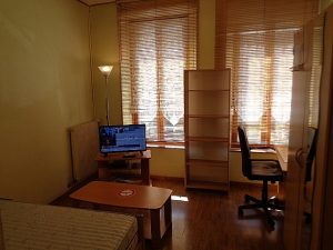 Chambre meublée rue St-Aubert