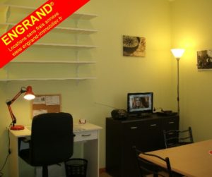 Studio meublé Arras, parking, machine à laver. www.engrand-immobilier.fr